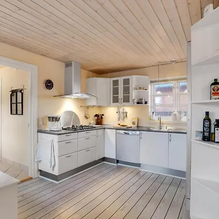 1 Bedroom Front In Ferienhaus Thyborøn