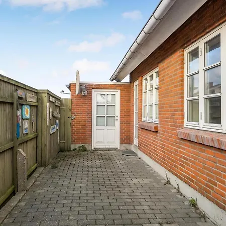 בית נופש 1 Bedroom Beautiful In Thyborøn